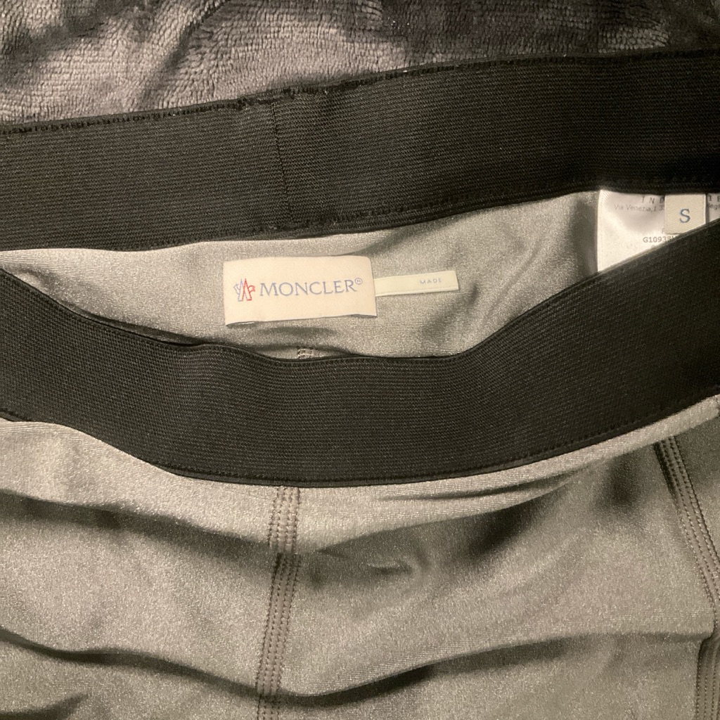 Moncler Elegant Gray And Black Leggings
